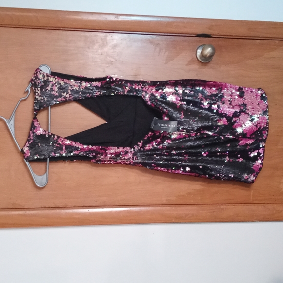 Sequin dress - Picture 2 of 4